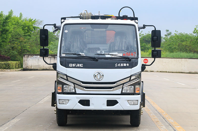 東風小多利卡壓縮式垃圾車(6方)