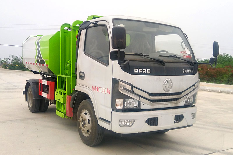 東風(fēng)小多利卡側(cè)裝掛桶垃圾車（自卸式）（5方）